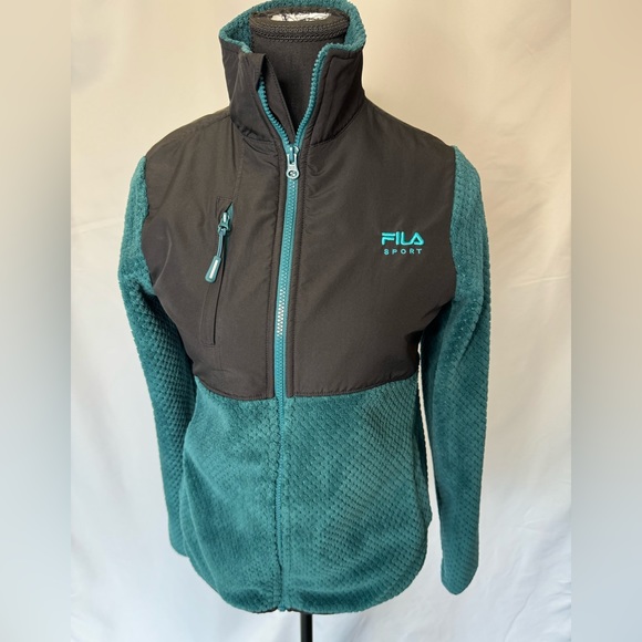 NWOT Fila green Zipup sweater - Picture 1 of 7